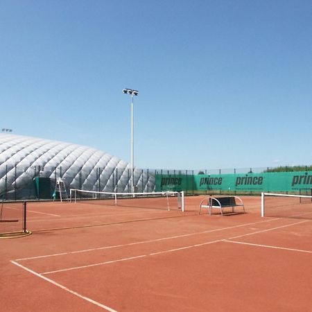 Hotel Buly Aréna Kravaře Esterno foto